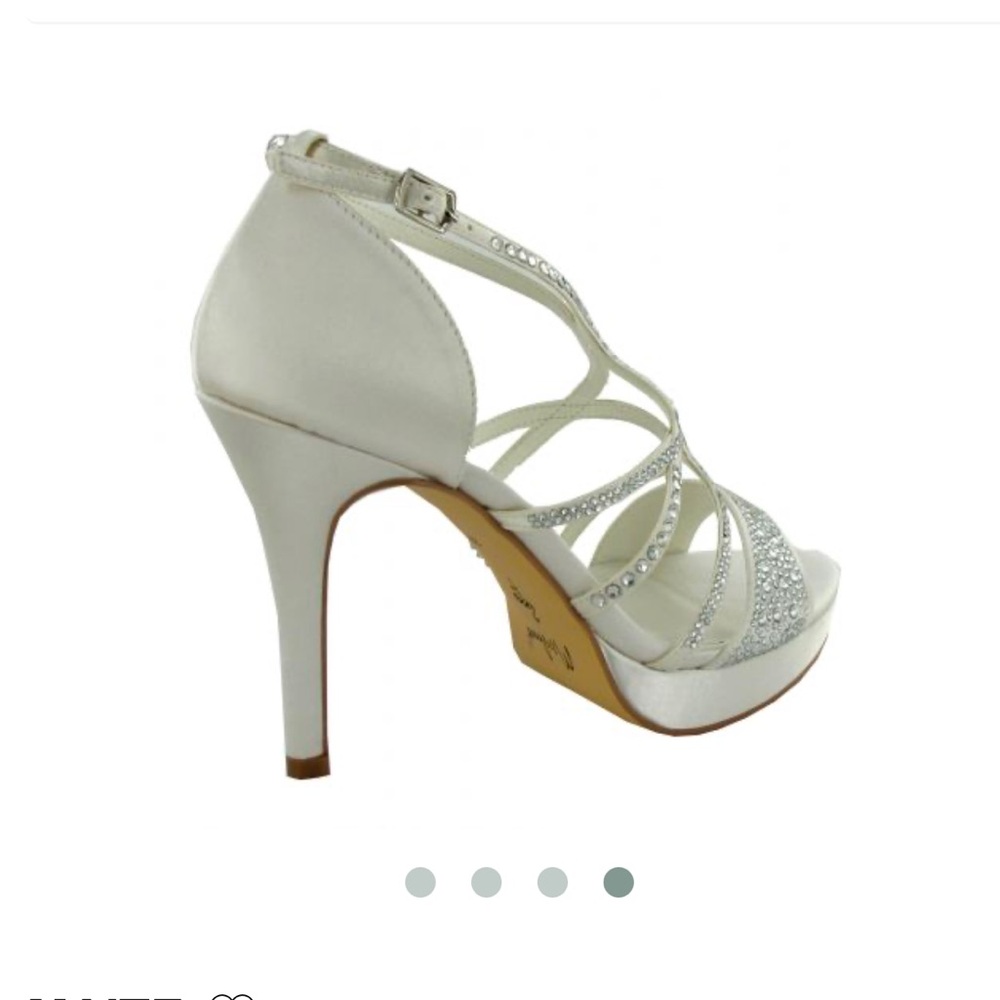 Menbur Maite Sandal Style Ivory Bridal Heels Size 9 EU 40 - Picture 11 of 12